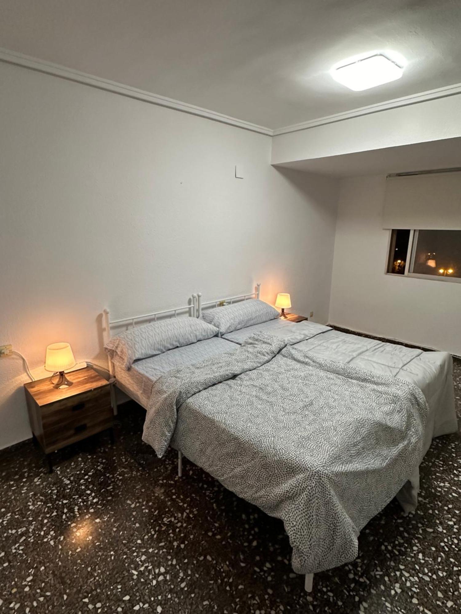 Jerry'S Home Валенсия Экстерьер фото